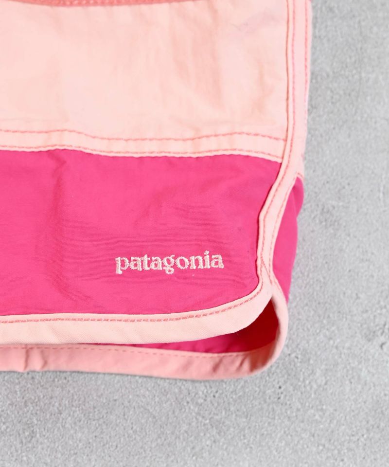 patagonia - ベビーキッズ　パタゴニア　ビブパンツ３Ｔ　ピンク patagonia】Baby BoardShorts ｜ ボトムス ｜ 子供服のセレクト