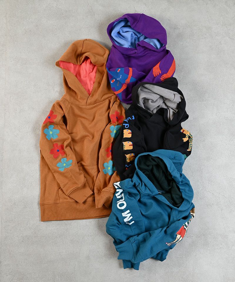 BURBERRY 星柄プリント シャカシャカパーカー 160/80 2258852453.jpg?1715309988