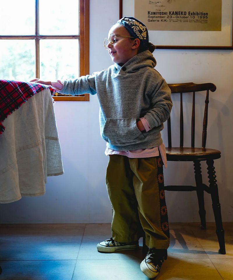 ゴートゥーハリウッド　コンパクトチノタックイージーパンツ02 GO TO HOLLYWOOD】コンパクトチノ タック イージー PN ｜ ボトムス